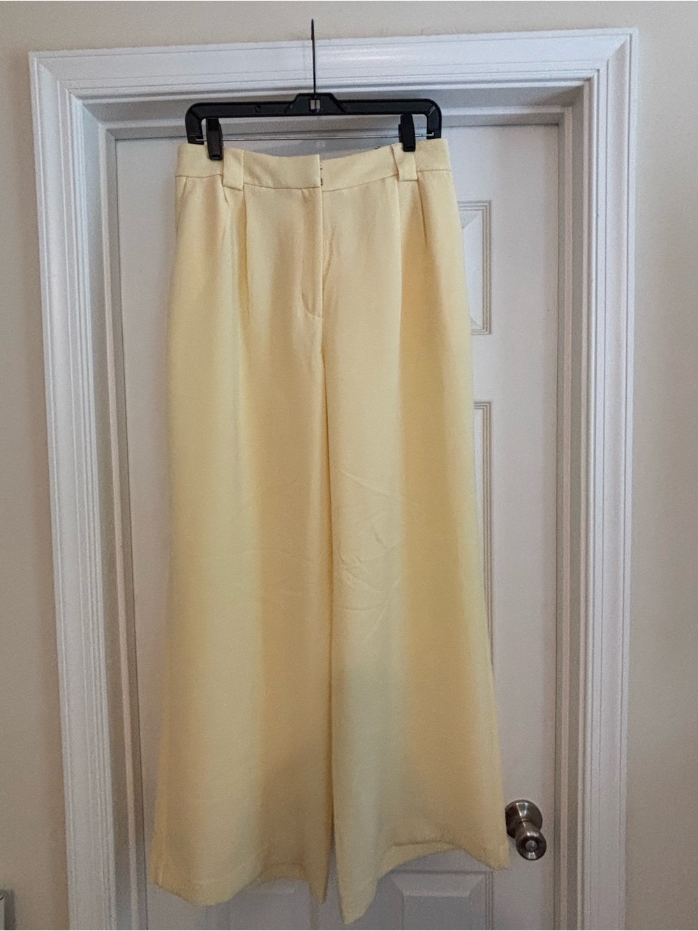 Express Wide Leg Pants in Butter Yellow